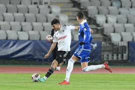 FCU Craiova - ”U” Cluj, Live Video 17:30, Digi Sport 1. Oltenii ?și joacă una dintre (...)