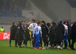 foto: GSP | Nu s-a v?zut la TV » Ce s-a intamplat pe teren dup? Craiova - Sparta Praga: reac?ia de pe stadion