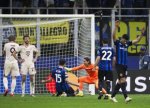 Cristi Chivu ii prelunge?te cariera! » Excep?ia pe care Inter o va face cu unul dintre 