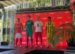 foto: GSP | Dinamo ?i-a prezentat cele 3 echipamente pentru sezonul 2025-2026 » Surpriz? pentru fani