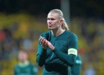 Erling Haaland a pus cu?itele pe mas?: 