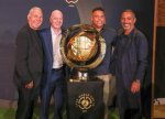 foto: GSP | Stoichkov, Ronaldo, Gianni Infantino ?i un fost juc?tor al FCSB-ului au inaugurat un birou FIFA in cl?direa lui (…)