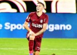 foto: GSP | Gigi Becali sus?ine c? CFR Cluj a umflat suma pentru transferul lui Louis Munteanu: Eu nu cred