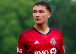 foto: GSP | Fotbalistul canadian va putea reprezenta Romania » FIFA i-a dat acordul
