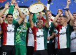 foto: GSP | Suma ridicol? acordat? pentru trofeul ca?tigat de Edi Iord?nescu! » Invinsa Legiei Var?ovia ia mai mul?i bani