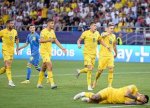 foto: GSP | Dan Petrescu vrea perla lui Gic? Hagi. A luat BAC-ul cu 9,96, a terminat dou? facult??i ?i a mers cu un avion privat (…)
