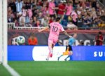 foto: GSP | Messi a lovit din nou de dou? ori in meciul cu Nashville » Este singurul juc?tor din lume care a reu?it asta in dou? (…)