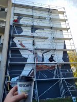 foto: Libertatea | Pictur? mural? cu Nadia Com?neci, in ora?ul ei natal: 10 pentru One?ti