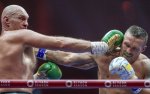 foto: DigiSport | Oleksandr Usyk l-a ?nvins pe Tyson Fury și este noul campion mondial absolut. Decizie controversată