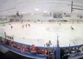 Atac armat in patinoar » Momente terifiante la un meci de hochei din SUA: 3 persoane au decedat