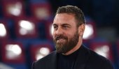 Roma - Genoa: De Rossi, intampinat cu un video emo?ionant ?i aplaudat de 65.000 de suporteri