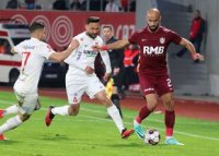 A plecat din Superliga ?i e pe val la noua echip?: 18 goluri in 16 meciuri!