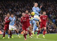 Cutremur in Premier League! » Cluburile au adoptat plafonarea salariilor, reprezentan?ii juc?torilor amenin?? cu (…)