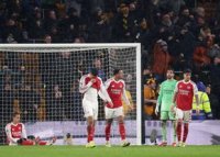 Arsenal se incurc? cu 