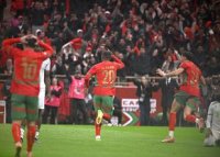 ?i-au pus mainile pe cap! » 