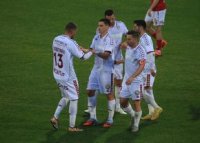 Daniel Paraschiv a marcat in premier? pentru Rapid » Reu?it? superb? a noului atacant din Giule?ti