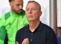 Mircea Rednic a pus tunurile pe un 