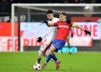 Pe cale s? fie amendat, Darius Olaru o arunc? pe arbitru: 