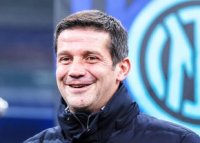 Real Madrid a sunat pentru Chivu!