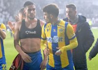 Sergiu Hanca le infinge cu?itul in ran?: 