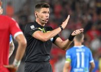 Universitatea Craiova - FCSB, toate fazele controversate de arbitraj ?i verdictul speciali?tilor