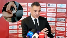 Cum î?i alege Ilie Dumitrescu ceasul pe care îl poart?. Secretul ?inutelor de top