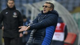 Criz? total? la Petrolul! Eugen Neagoe a r?bufnit dup? 0-1 cu Farul: „Facem cadouri meci de meci”