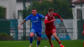 Andrei Vochin, editorial spumos despre peripe?iile Universit??ii Craiova din Antalya: „N-ai loc de ei s? iei o&nbsp;(…)