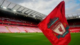 Liverpool î?i asigur? viitorul! Noul Alaba ajunge pe Anfield: are 1.98 la 17 ani