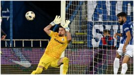 Hagi ?i Popescu, reac?ie la indigo dup? gafa incredibil? a lui Buzbuchi din Farul – FCSB. Cum au fost surprin?i de (…)