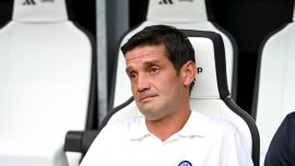Cristi Chivu a r?bufnit înaintea meciului contra echipei lui Dan ?ucu: „Au spus c? Inter e terminat?”. Cum i-a (…)