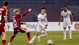 Daniel Niculae nu ?i-a uitat trecutul! Ce a spus dup? Hermannstadt – Rapid 0-3: „Îi felicit ?i le ?in pumnii în&nbsp;(…)