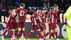 Lovitur? de teatru la CFR Cluj! Daniel Pancu nu i-a luat în cantonamentul din Spania pe simbolul echipei ?i pe unul&nbsp;(…)