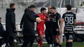 Ce spune Dennis Politic dup? primirea ostil? din partea suporterilor lui Dinamo: „Am v?zut banii înainte de meci”