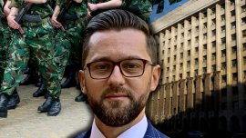 Cine este fostul specialist din MApN, ajuns directorul unei mari companii de stat. ?i-a b?gat în faliment propriile (…)