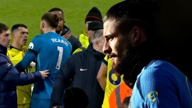 Radu Dr?gu?in, martor la scene teribile! Conflict între juc?torii lui Tottenham ?i suporteri. Video