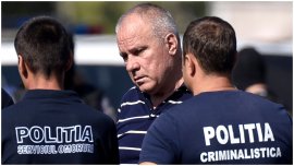 Tupeu f?r? limite: Gheorghe Dinc? cere s?-i fie scoase gratiile pentru „mai mult? lumin?” în celul?