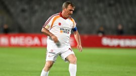 Gic? Hagi, în continuare, “fabric?” de bani pentru turci. Ce se întâmpl? la Instanbul, la aproape 25 de ani de la (…)