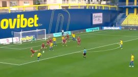 Alex M??an, eurogol în Grecia! Execu?ie de senza?ie a juc?torului crescut de Gic? Hagi. Video