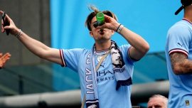 Starul din Premier League ?i-a r?sf??at prietenii de Cr?ciun cu o petrecere de 20.000 de lire sterline. Totul s-a&nbsp;(…)