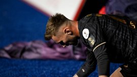 Denis Dr?gu?, la un pas s? fie b?tut de adversari. A fost nevoie de interven?ia Poli?iei