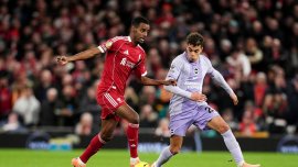 Sumele exorbitante „aruncate” de cluburile de fotbal pentru impresari în 2025! Echipele din Premier League au&nbsp;(…)