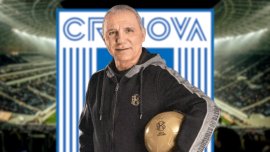 S-a aflat adev?rul despre „Hristo Stoicikov, antrenor la Universitatea Craiova”. „?tiu de ofert?, dar e periculos s?&nbsp;(…)
