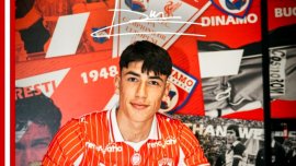 Dinamo, ce transfer! Juc?torul format în Academia Barcelonei a semnat pân? în 2028