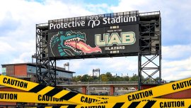 Incident teribil înaintea unui meci din Statele Unite! Un juc?tor de fotbal american ?i-a înjunghiat doi coechipieri