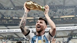 Câ?i bani a primit campioana mondial? ca s? joace un meci în Africa. Trei fotbali?ti au refuzat deplasarea, pentru (…)