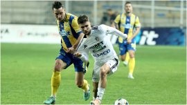 A avut golul de 3 puncte în gheat? ?i ?i-a g?sit cu greu cuvintele dup? Petrolul – Boto?ani 0-0: „Putea s? m? (…)