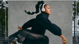 Superba juc?toare de tenis care a bifat o apari?ie surprinz?toare. Fanii nu au recunoscut-o, e foarte îndr?znea??