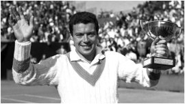 Legenda tenisului italian a murit la 92 de ani. A câ?tigat de dou? ori Roland Garros