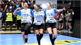 E gata! Una dintre cele mai frumoase handbaliste a plecat de la CSM Bucure?ti la marea rival?